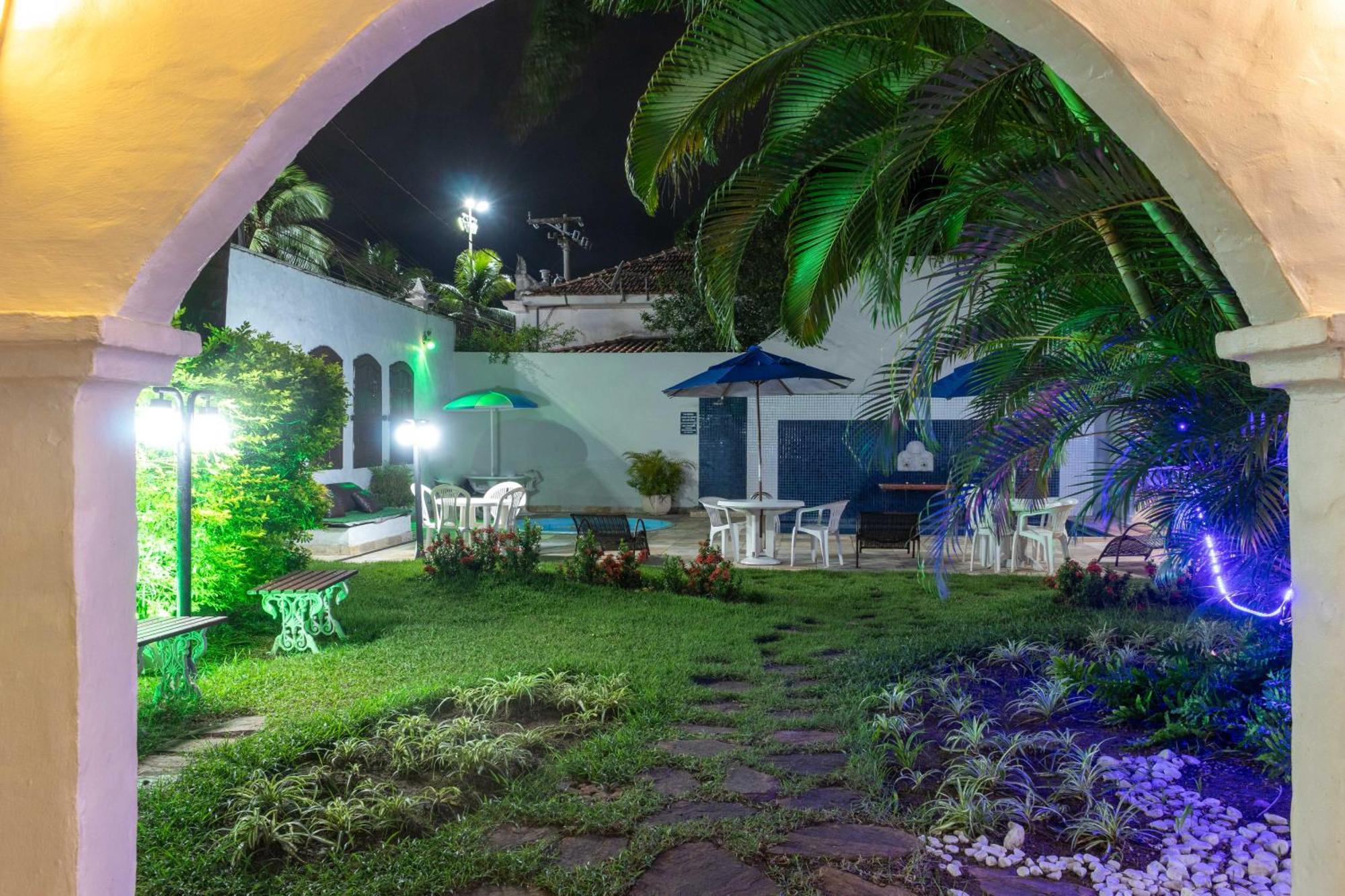 Boulevard Inn 3*