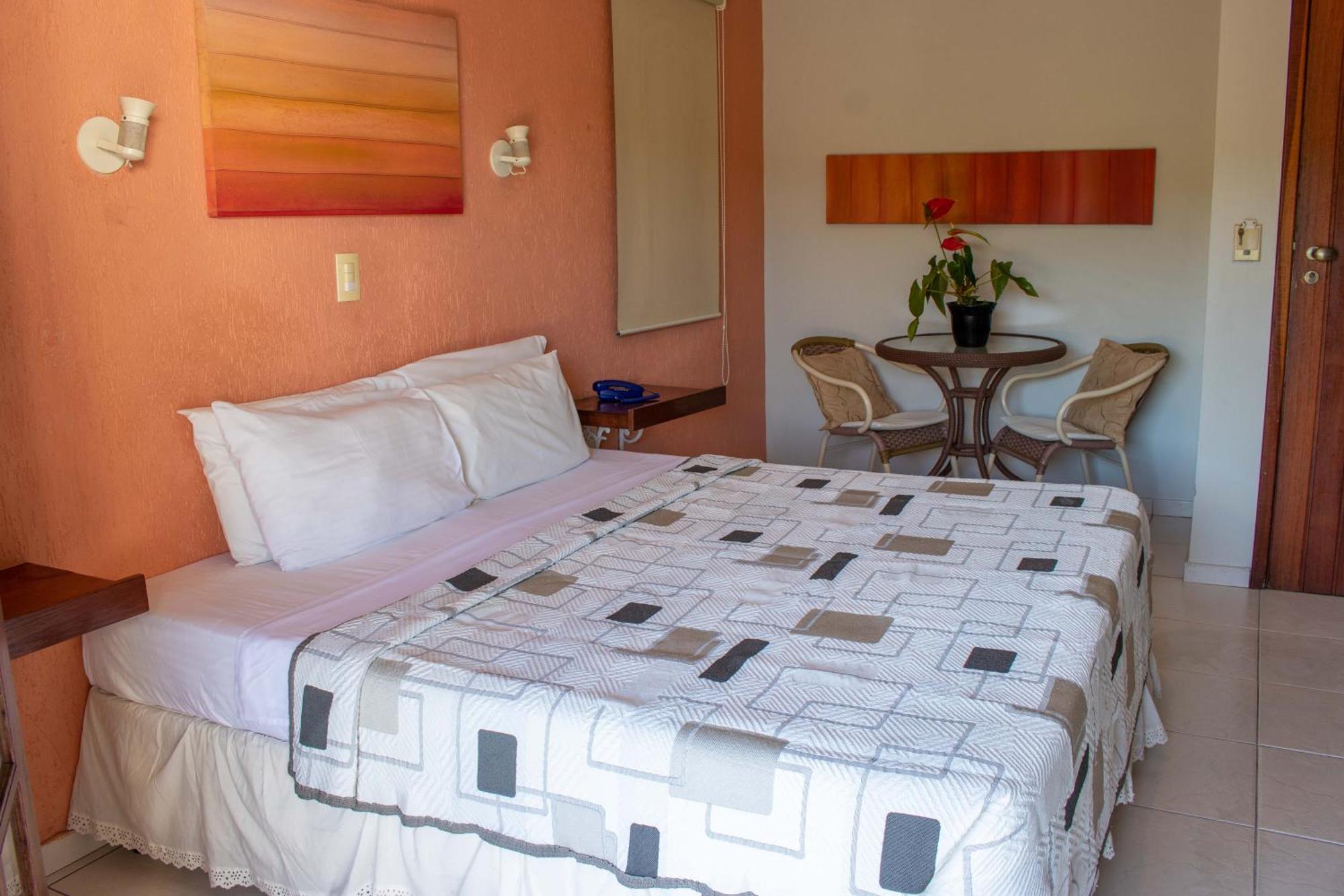 Boulevard Inn Cabo Frío